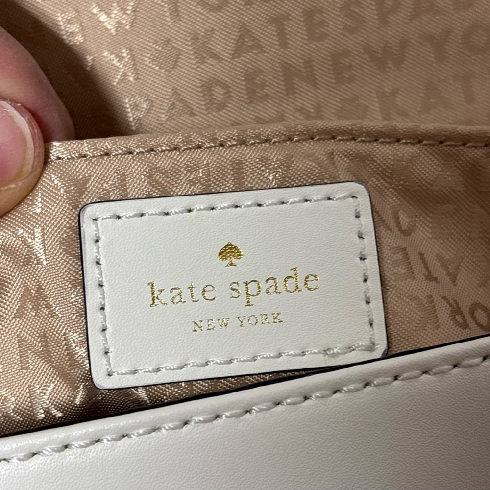Kate Spade New York Montford Park Straw & White w/ Gold Clutch/Purse - Picture 12 of 15